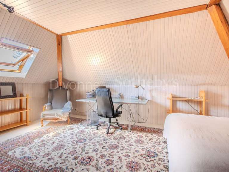 Maison Saint-Julien-en-Genevois - 4 chambres - 207m²