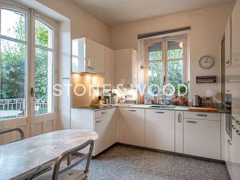 House Saint-Julien-en-Genevois - 4 bedrooms - 207m²