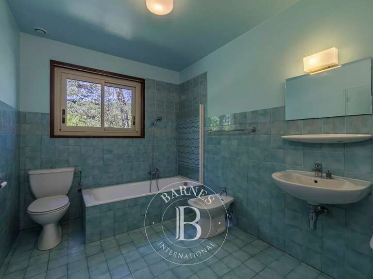 Maison Saint-Julien-en-Genevois - 4 chambres - 299m²