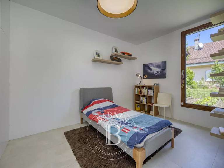 Villa Saint-Julien-en-Genevois - 4 chambres - 265m²