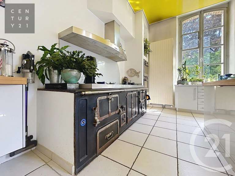 Manoir Saint-Julien-les-Villas - 9 chambres - 655m²