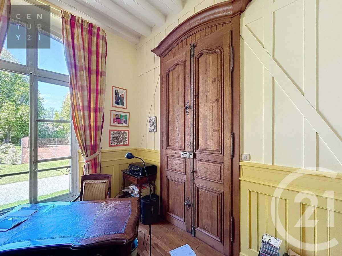 Manoir Saint-Julien-les-Villas
