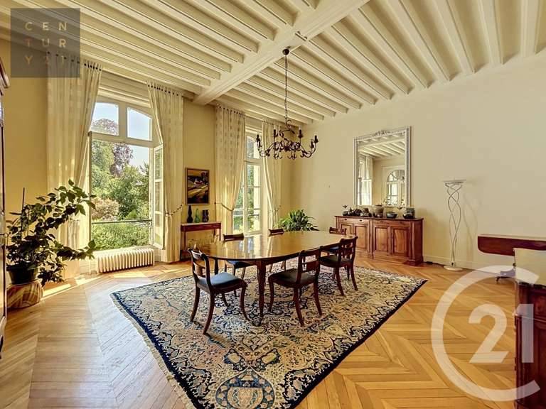Manoir Saint-Julien-les-Villas - 9 chambres - 655m²