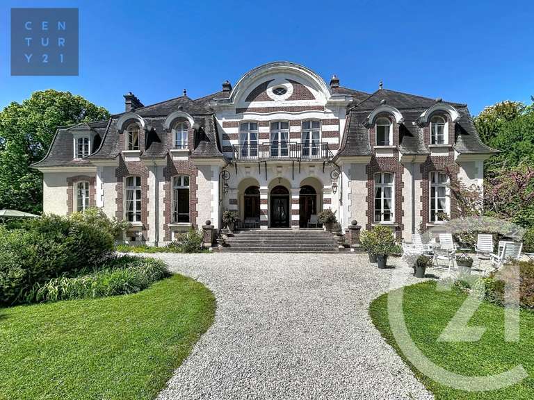 Manoir Saint-Julien-les-Villas - 9 chambres - 655m²