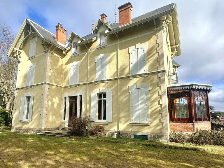 Castle Saint-Julien-Molin-Molette - 7 bedrooms - 595m²
