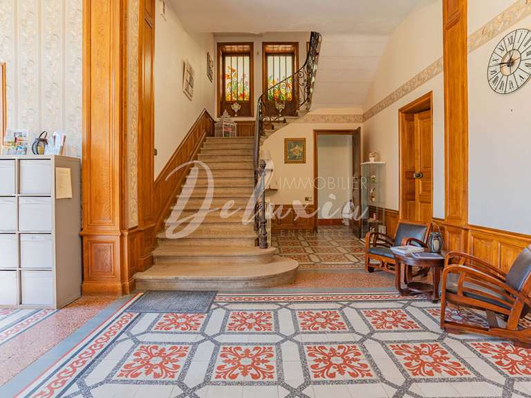 Propriété Saint-Julien-Molin-Molette - 12 chambres - 597m²