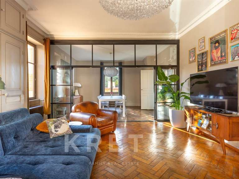 Maison Saint-Just-Saint-Rambert - 3 chambres - 201m²