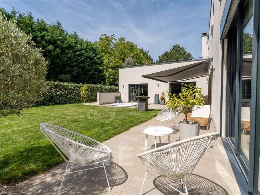 Maison Saint-Just-Saint-Rambert