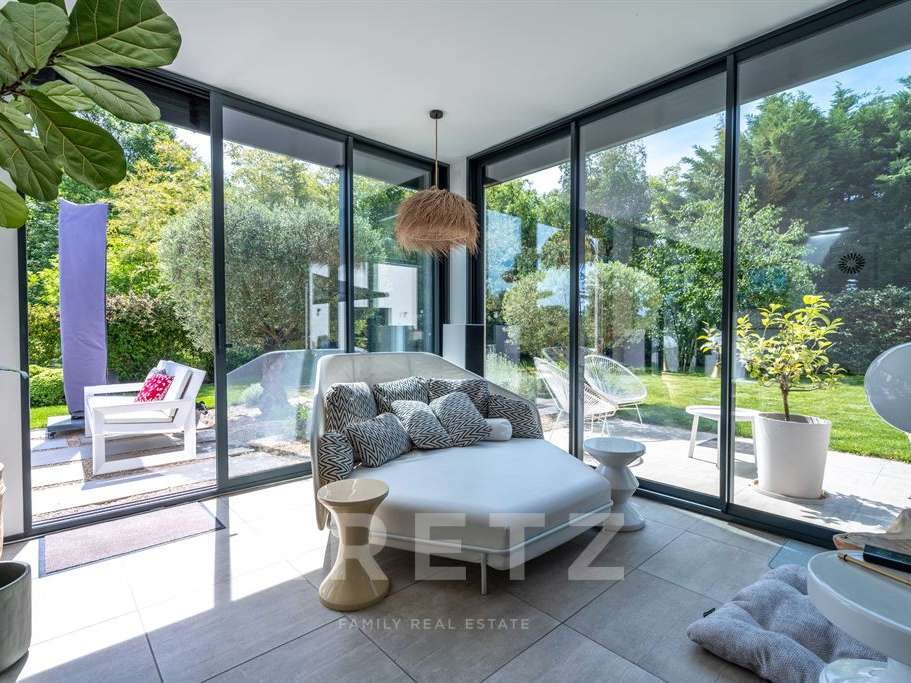 Maison Saint-Just-Saint-Rambert