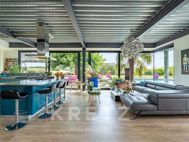Maison Saint-Just-Saint-Rambert - 4 chambres - 260m²