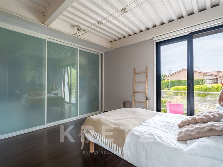 Maison Saint-Just-Saint-Rambert - 4 chambres - 260m²