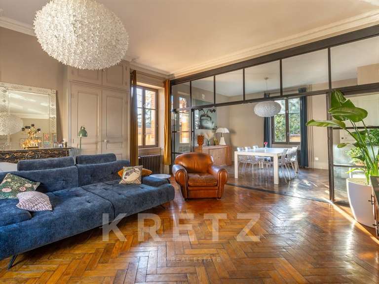 Maison Saint-Just-Saint-Rambert - 3 chambres - 201m²