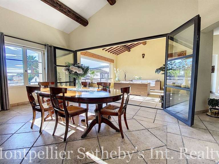 Maison Saint-Laurent-d'Aigouze - 6 chambres - 300m²