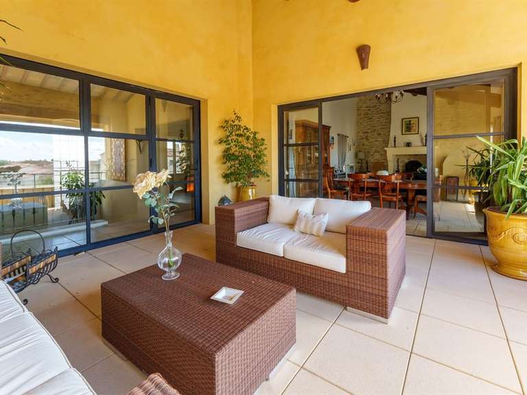 Maison Saint-Laurent-d'Aigouze - 6 chambres - 300m²