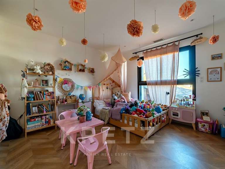 House Saint-Laurent-d'Aigouze - 4 bedrooms - 183m²