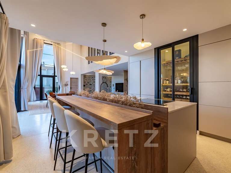 House Saint-Laurent-d'Aigouze - 4 bedrooms - 183m²