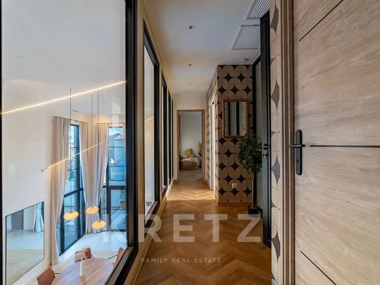 House Saint-Laurent-d'Aigouze - 4 bedrooms - 183m²