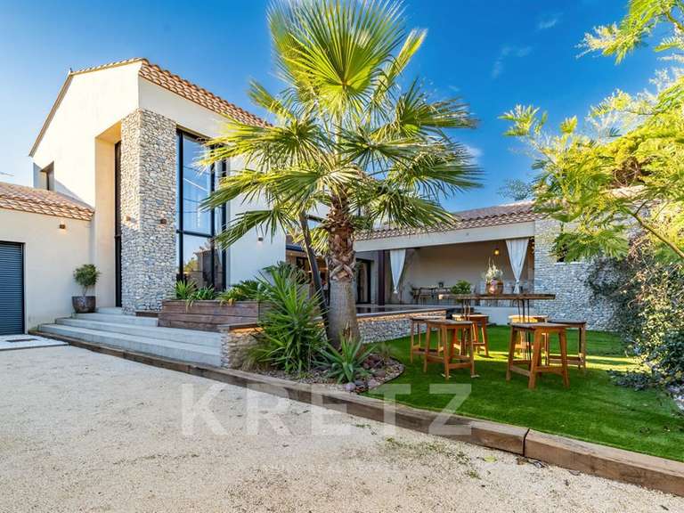 House Saint-Laurent-d'Aigouze - 4 bedrooms - 183m²