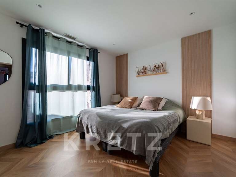 House Saint-Laurent-d'Aigouze - 4 bedrooms - 183m²