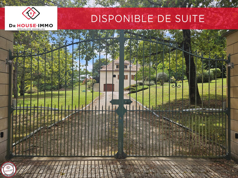 Villa Saint-Laurent-d'Arce - 8 chambres - 411m²