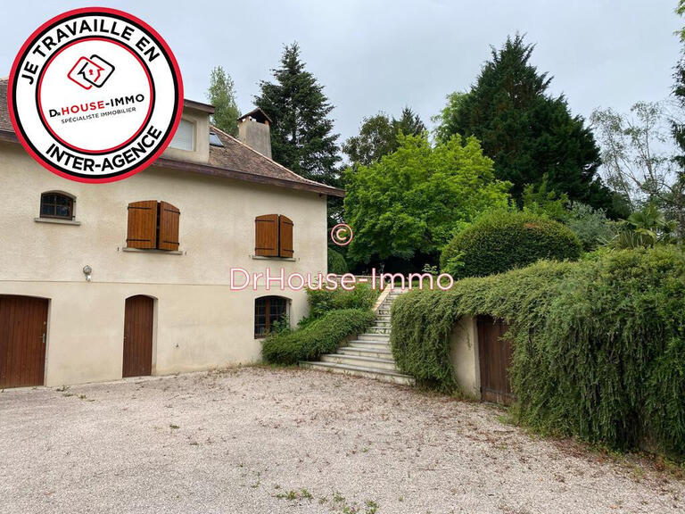 Villa Saint-Laurent-d'Arce - 6 chambres - 411m²
