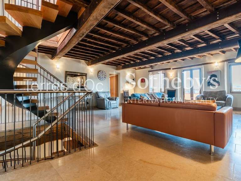 Maison Saint-Laurent-de-Cerdans - 7 chambres - 411m²