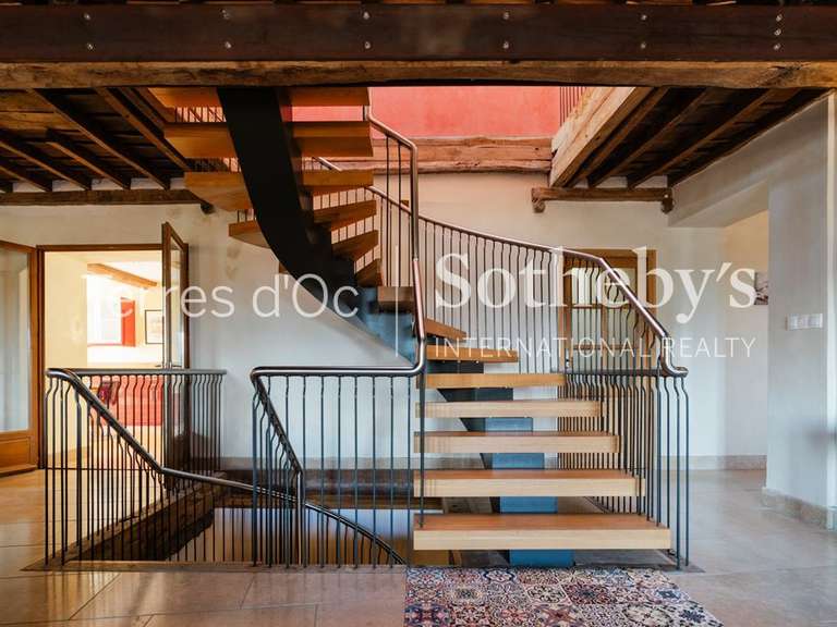 Maison Saint-Laurent-de-Cerdans - 7 chambres - 411m²