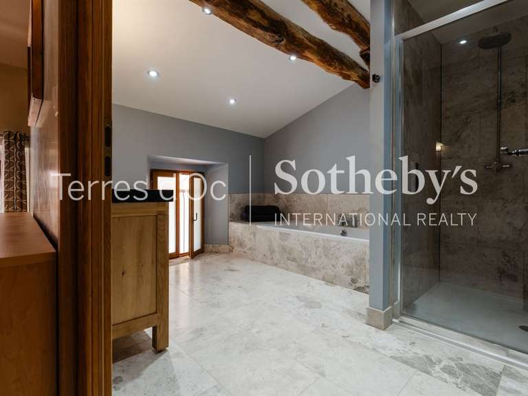 Maison Saint-Laurent-de-Cerdans - 7 chambres - 411m²