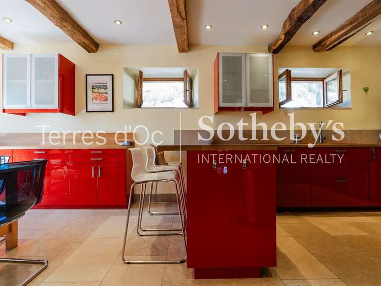 Maison Saint-Laurent-de-Cerdans - 7 chambres - 411m²