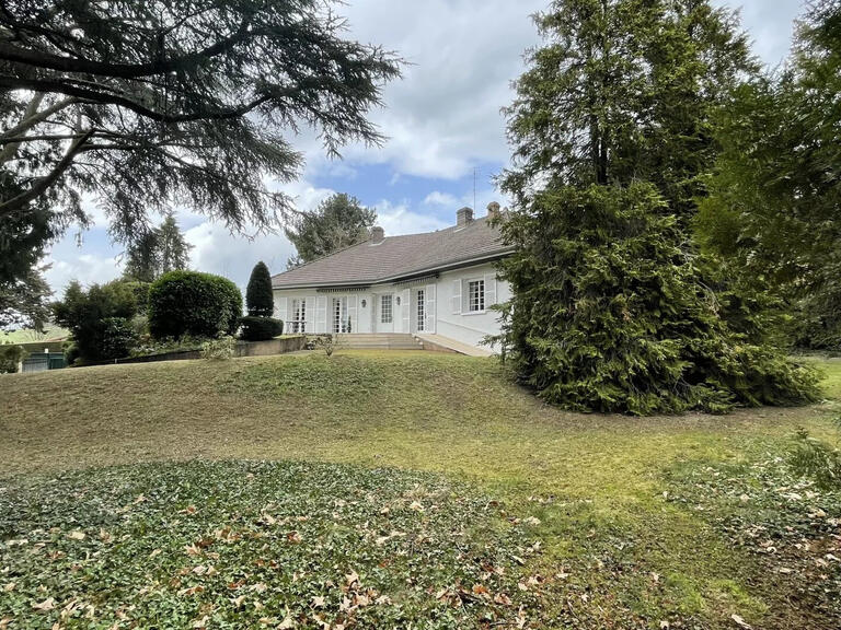 Sale House Saint-Laurent-de-Chamousset - 3 bedrooms