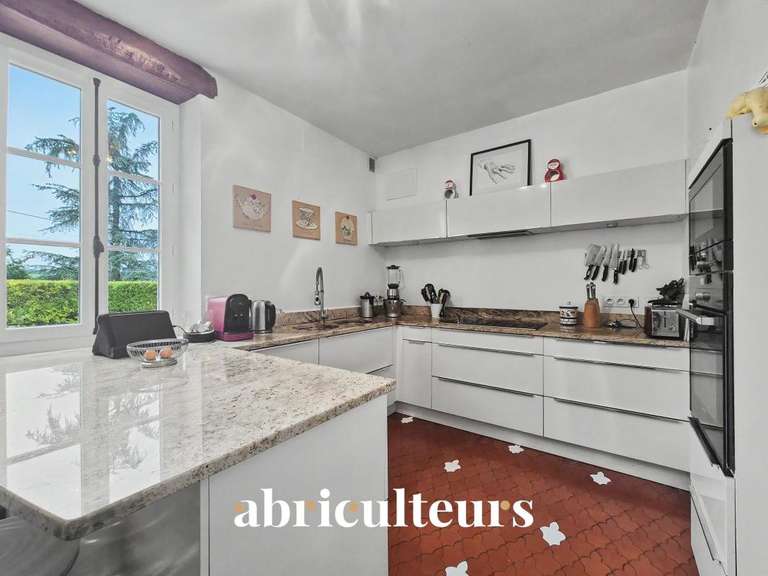 Maison Saint-Laurent-de-Cognac - 4 chambres - 270m²