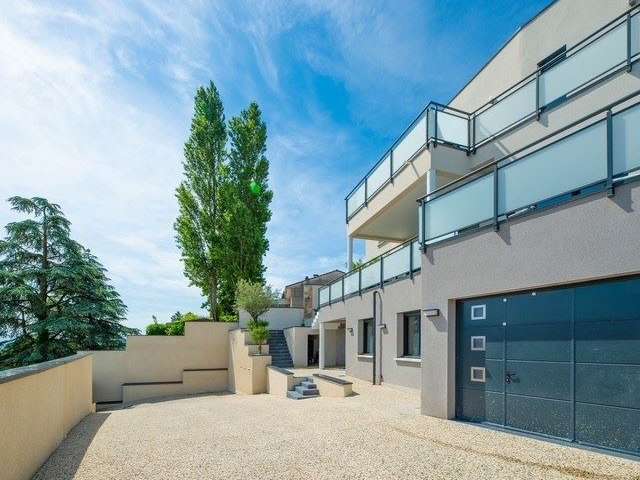 Maison Saint-Laurent-de-Mure - 5 chambres - 225m²