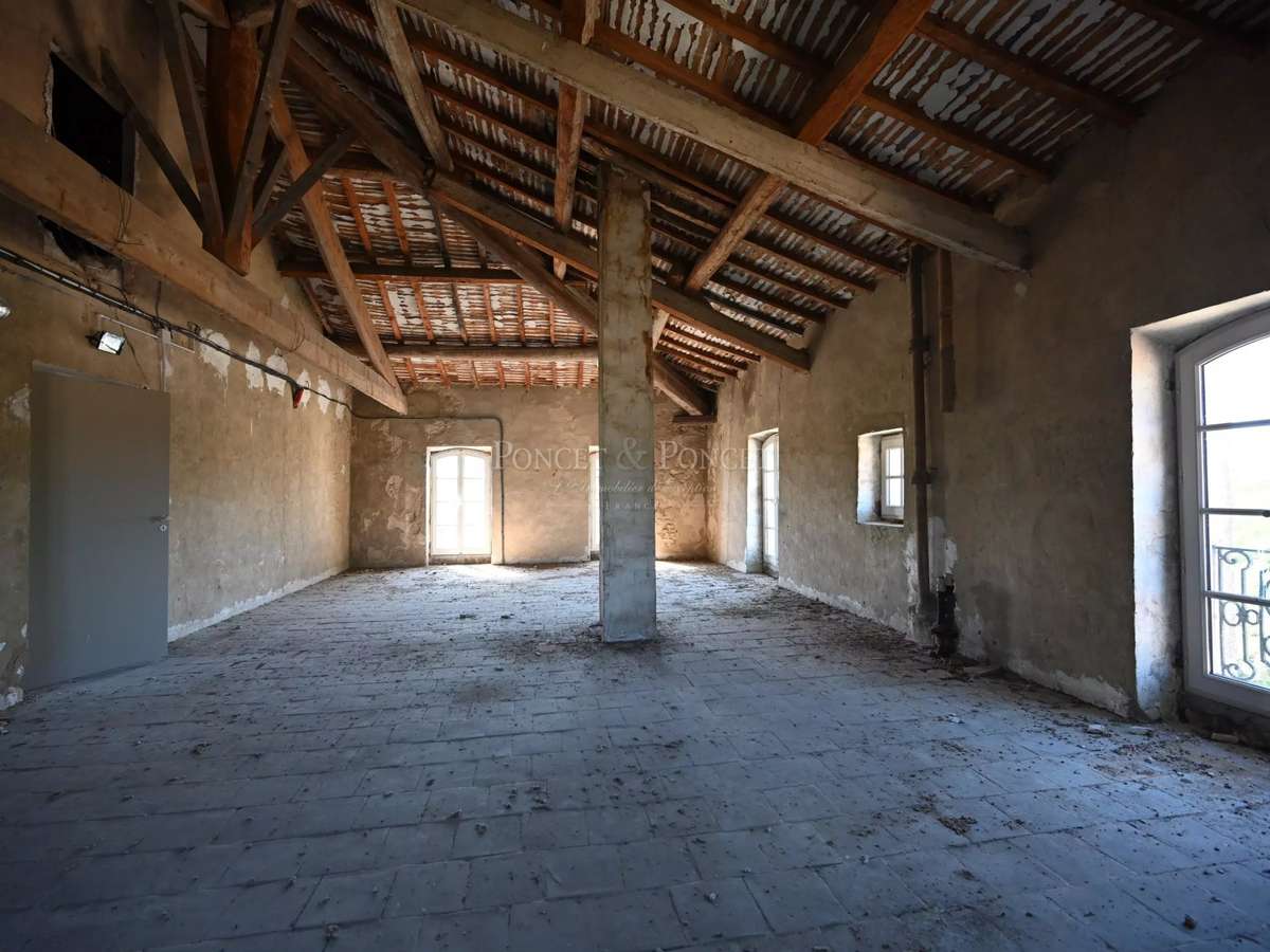 Château Saint-Laurent-des-Arbres