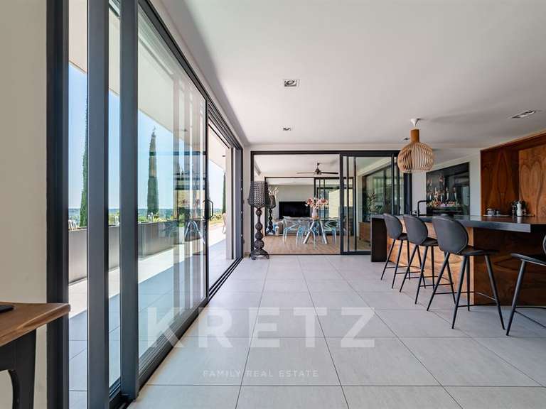 Maison Saint-Laurent-des-Arbres - 6 chambres - 250m²