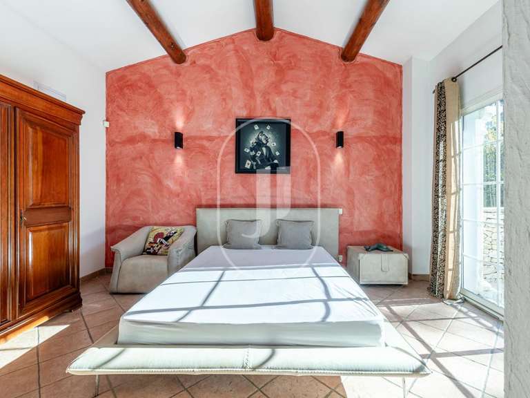 Villa Saint-Laurent-des-Arbres - 5 chambres - 240m²