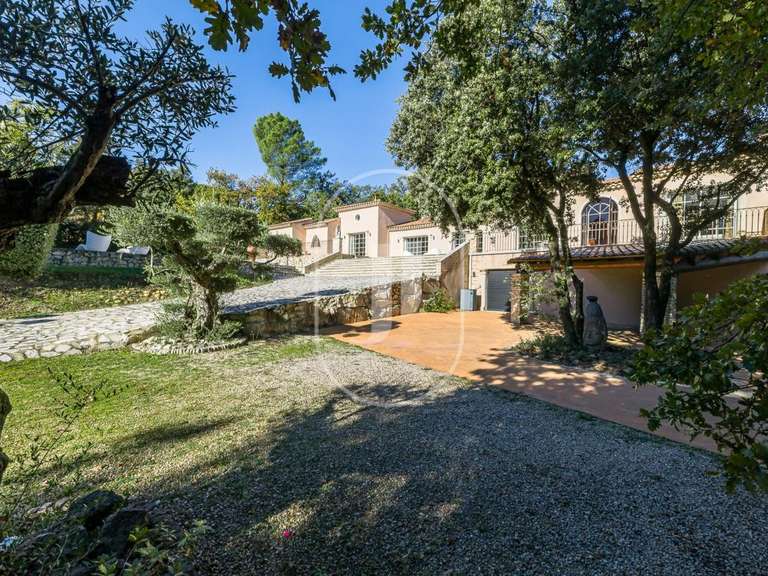 Villa Saint-Laurent-des-Arbres - 5 chambres - 240m²