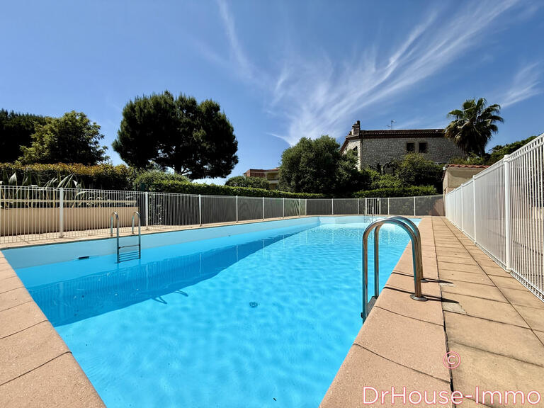 Appartement Saint-Laurent-du-Var - 3 chambres - 129m²
