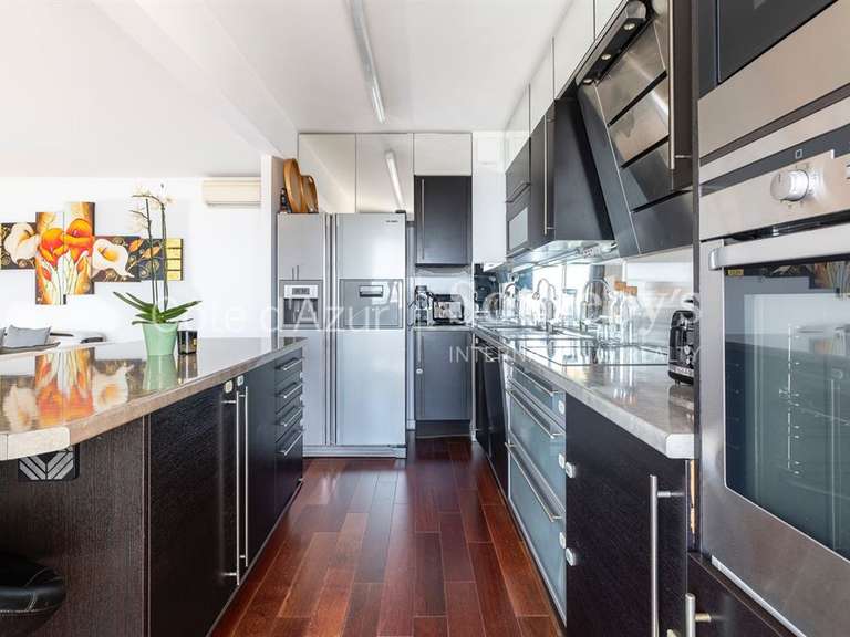 Appartement avec Vue sur mer Saint-Laurent-du-Var - 3 chambres - 112m²