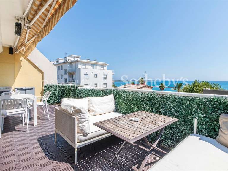 Appartement avec Vue sur mer Saint-Laurent-du-Var - 3 chambres - 112m²