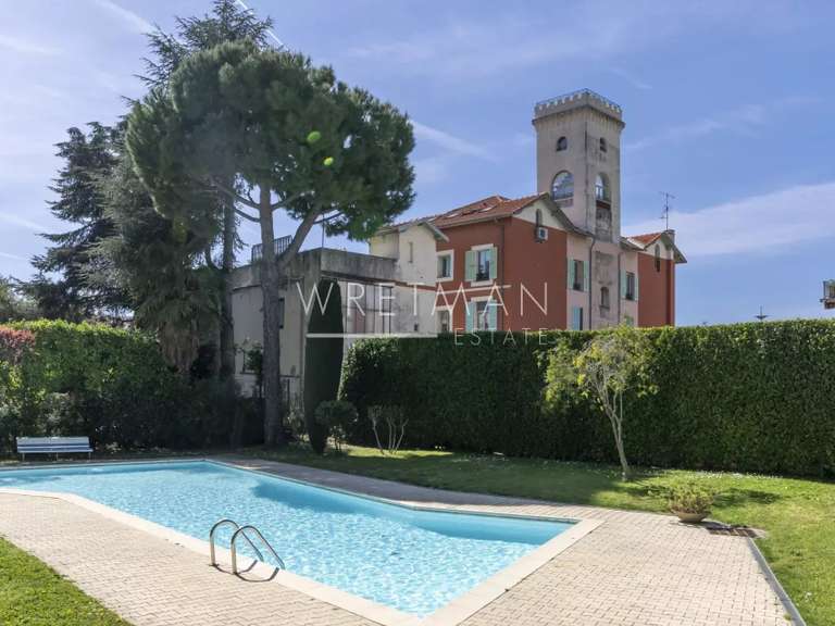 Apartment Saint-Laurent-du-Var - 92m²