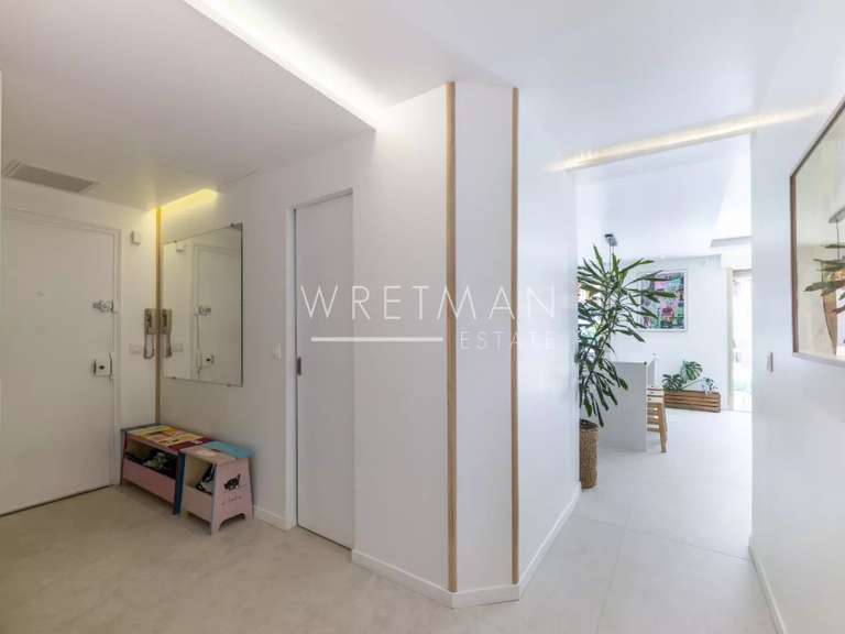 Appartement Saint-Laurent-du-Var - 92m²