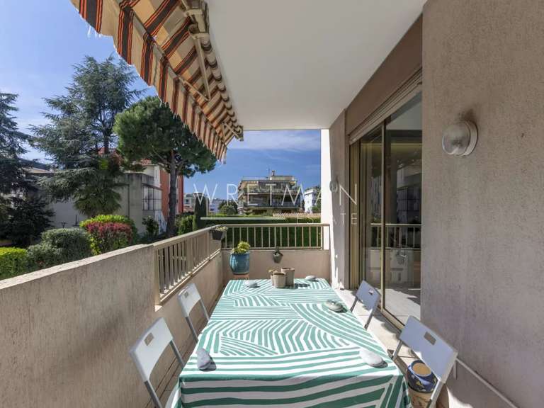 Appartement Saint-Laurent-du-Var - 92m²