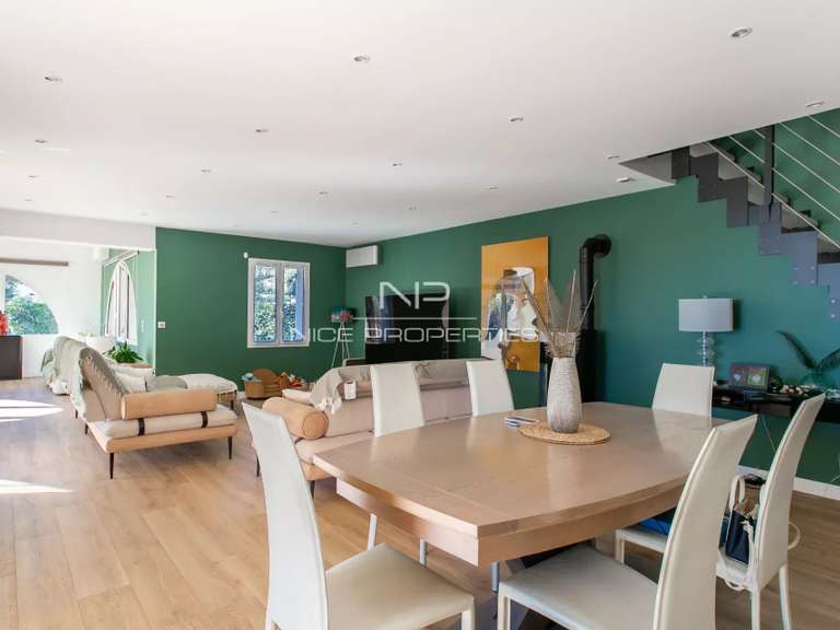 House with Sea view Saint-Laurent-du-Var - 4 bedrooms - 160m²