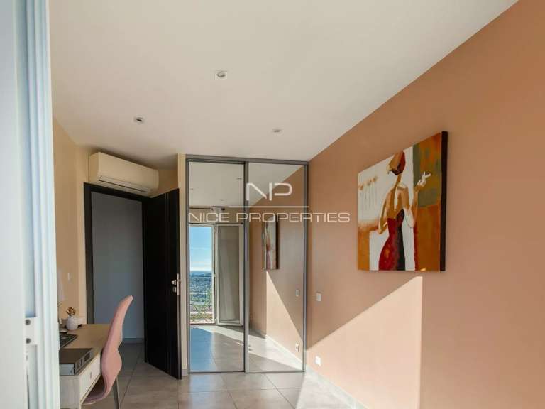 House with Sea view Saint-Laurent-du-Var - 4 bedrooms - 160m²