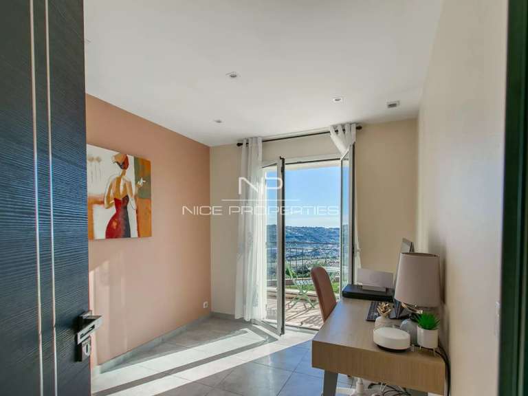 House with Sea view Saint-Laurent-du-Var - 4 bedrooms - 160m²