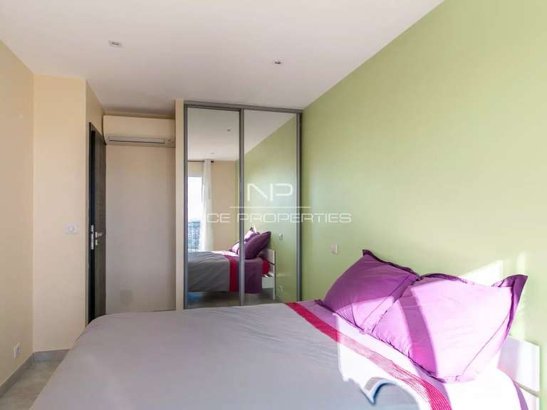 House with Sea view Saint-Laurent-du-Var - 4 bedrooms - 160m²