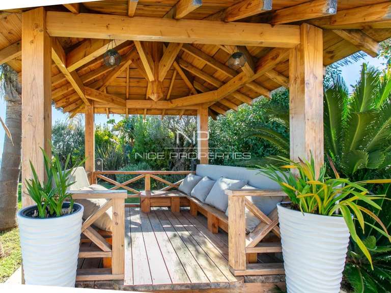 House with Sea view Saint-Laurent-du-Var - 4 bedrooms - 160m²