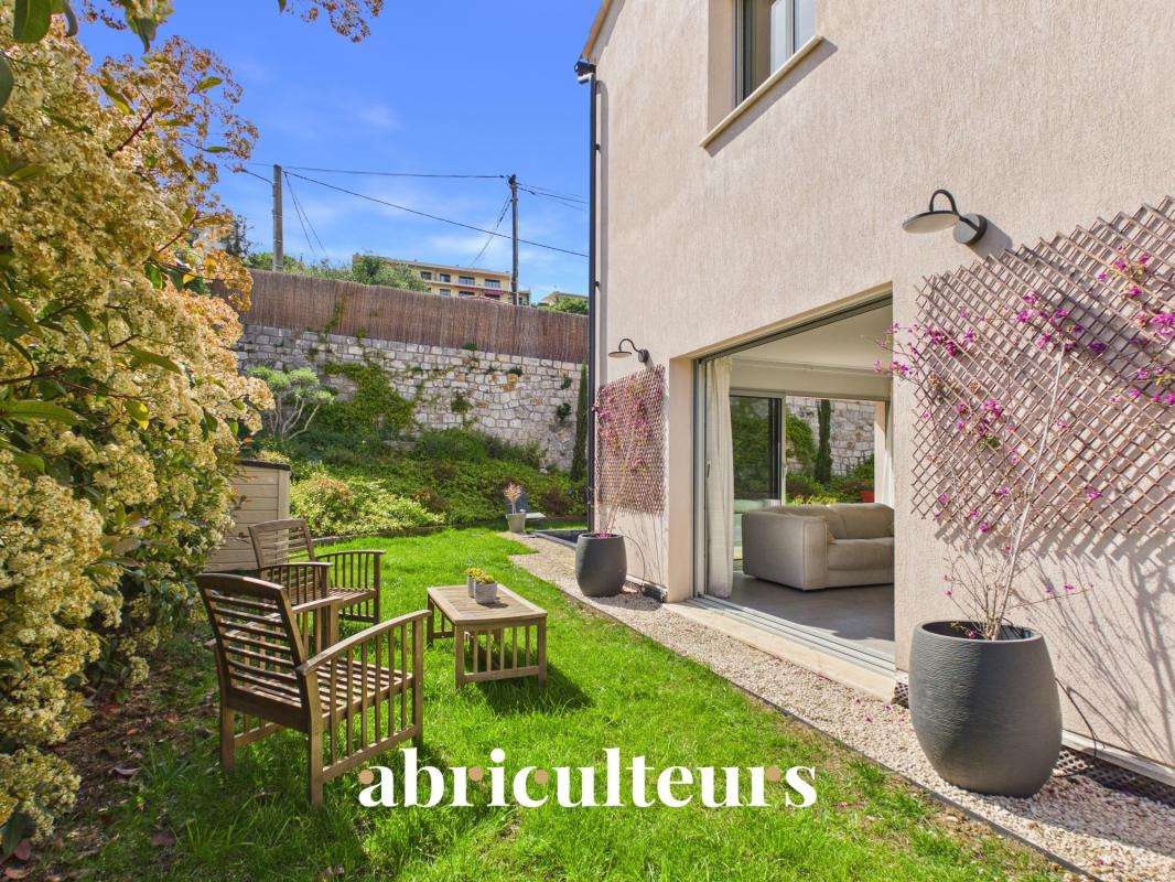 House Saint-Laurent-du-Var