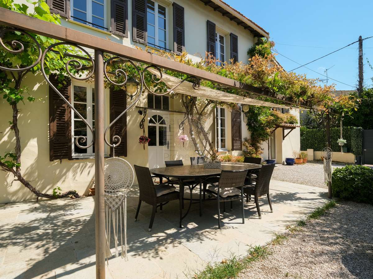 House Saint-Laurent-du-Var