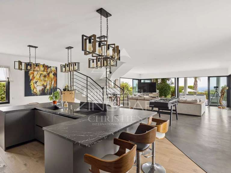 Propriété avec Vue sur mer Saint-Laurent-du-Var - 4 chambres - 373m²